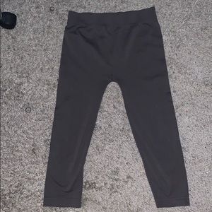 Grey Cropped Leggings